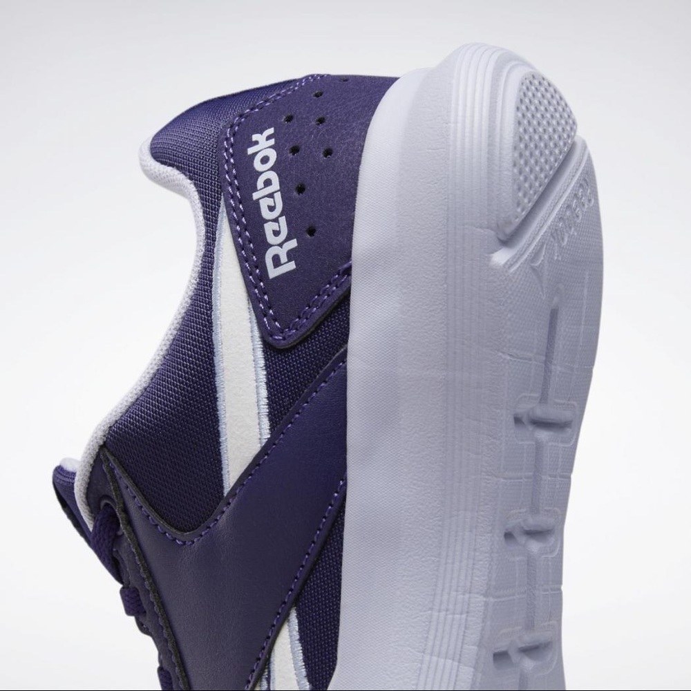 REEBOK Dart TR2 Mystic Orchid Wild Lilac White NIB - Picture 7 of 10